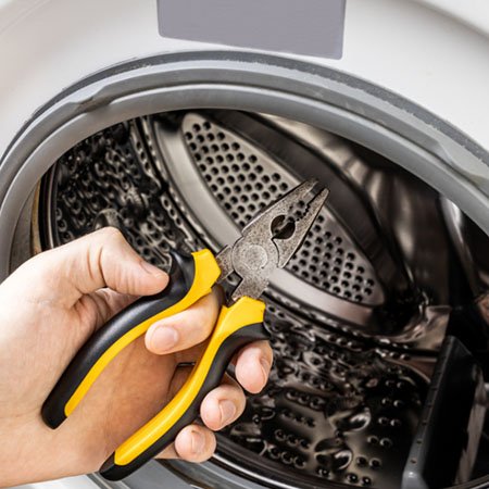 Vacaville-Appliance-Repair-Men-image_07